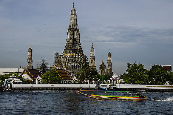 _NNK8461Thai-lge