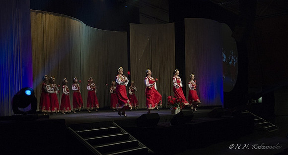 019_NNK7825RosesManakau